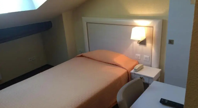 Номер Economy Hotel Elysée