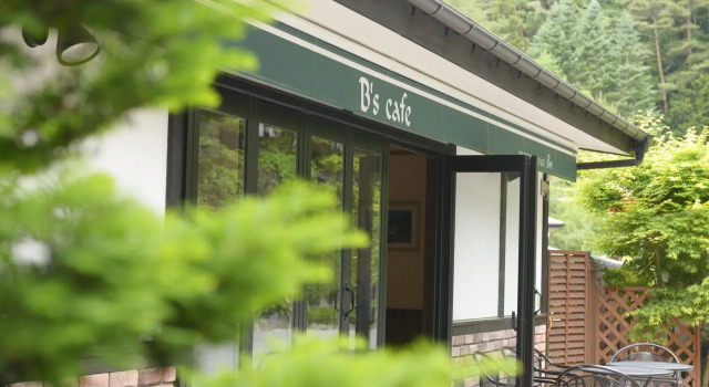 Hotel Yamanouchi, Забронировать Отель Отели Наха с парковкой, рядом с Железнодорожная станция Кентё-маэ, Парковка