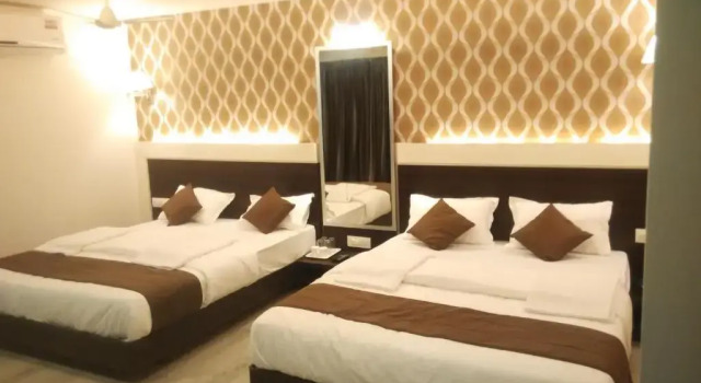 Двухместный номер Standard с красивым видом из окна Hotel Sai Residency