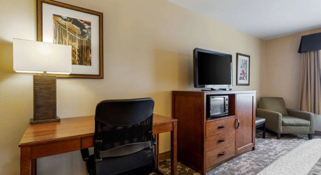 Шестиместный номер Standard Best Western Plus Red River Inn