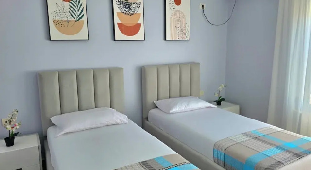 Апартаменты Beachfront & Sea View Apartment 101