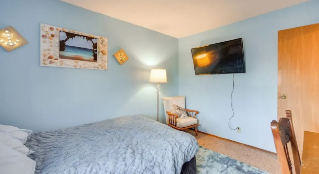 Downtown Siren Home! Walk to Bars, Lakes & Shops, Rezerwuj Dom wakacyjny Siren Wisconsin