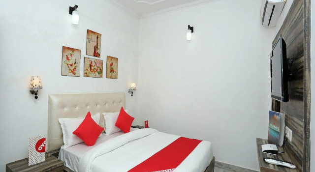 Collection O 16544 Hotel Primeland