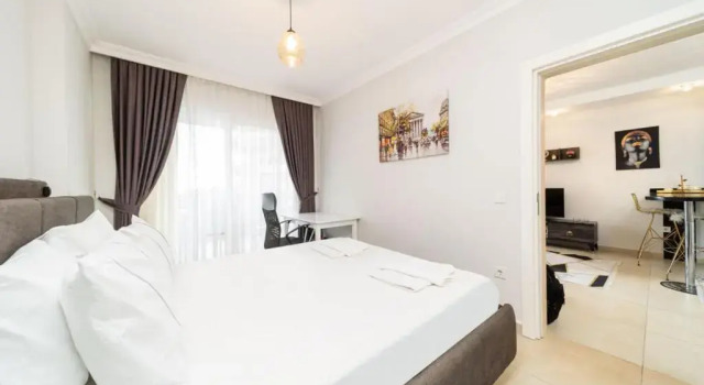Colorful Flat with Shared Pool and Spa in Alanya, Забронировать Курортный отель Алания 