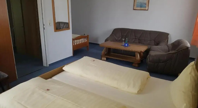 Трёхместный номер Standard Hotel Stadt Baunatal