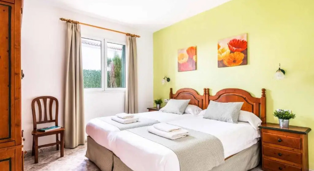 Villa Karoline, Varaa Villa Mökit kohteessa Ciutadella, Mökki