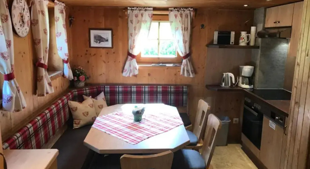 Коттедж Hüttenzeit almhütte sölden