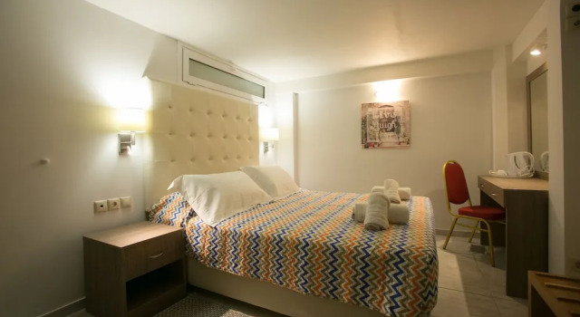 Двухместный номер Standard с балконом City Life Port Hotel