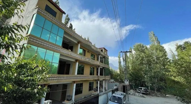 Hotel Galaxy Inn Skardu, Забронировать Отель Отели Скарду с парковкой, Парковка
