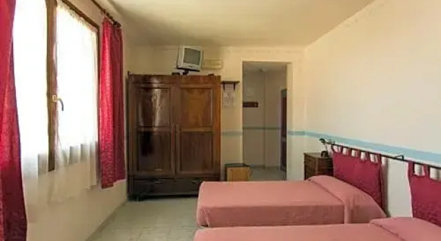 Articiocco, Prenota Hotel Loreo 