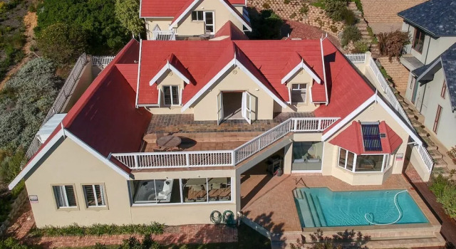 Compass Property Solutions, Reservar Hotel Hotéis em Knysna com piscina, Piscina