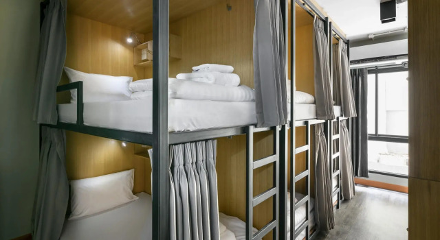 Кровать в общем номере Travelier Hostel