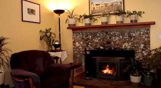 Wells Hotel, Réserver Hôtel Wells Canada