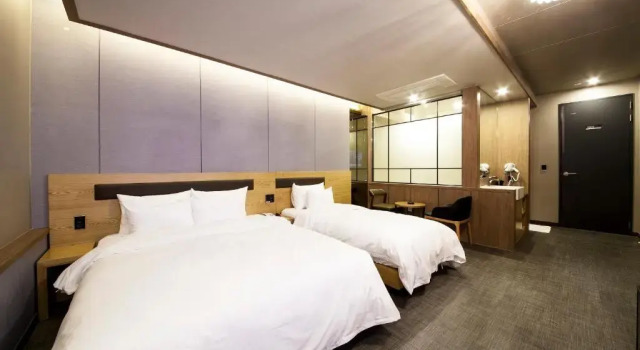Двухместный номер Standard Jinju KAI Tourist Hotel
