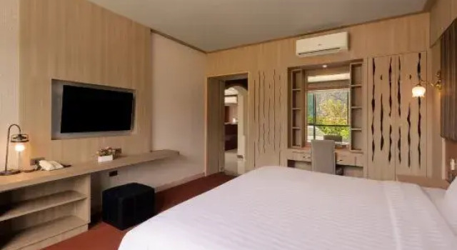 Люкс Prestige Le Erawan Phang Nga Hotel