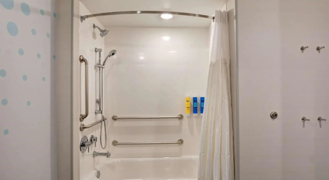 Двухместный номер Standard Tru by Hilton Syracuse North Airport Area