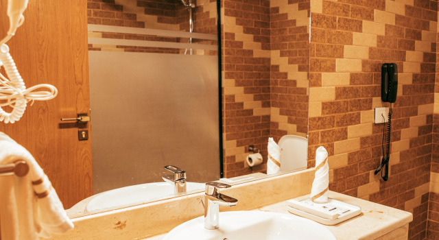 Двухместный номер Standard AYA Addis Hotel