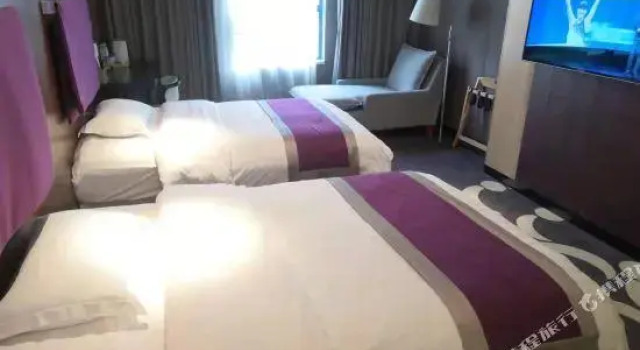 Ning Inn (Nanning Chaoyang), Rezerwuj Hotel Hotele w Nanning z parkingiem, Parking
