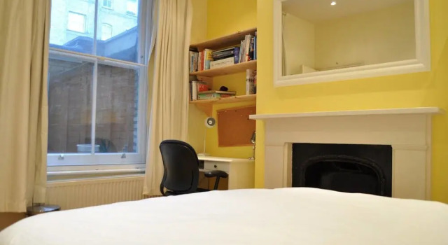 Central 1 Bedroom Flat, Забронировать Отель Лондон Большой Лондон, рядом с Роупел-стрит