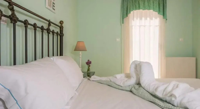 Seaview Villa Sofia  Top destination, Забронировать Вилла Отели Кисамоса с парковкой, Парковка