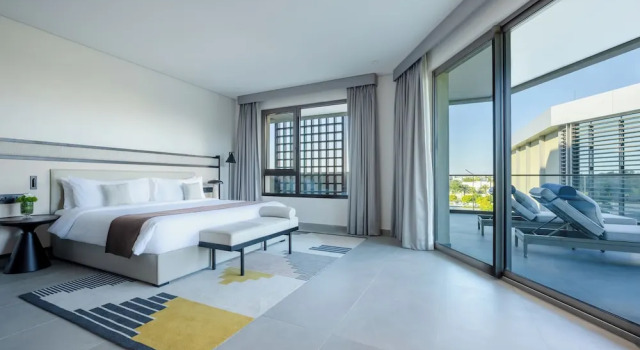 Номер Executive с 3 комнатами с балконом Fraser Suites Al Liwan