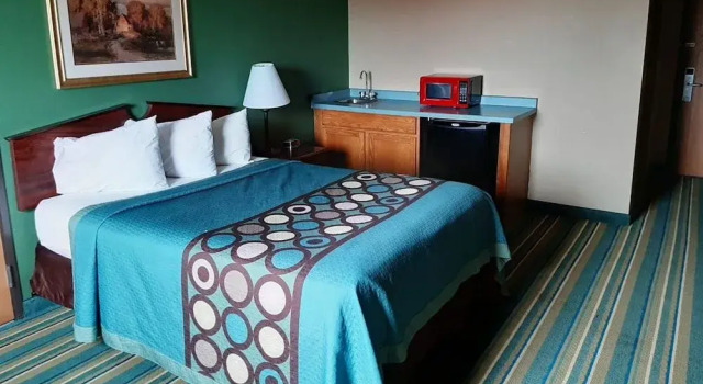 Asteria Inn And Suites, Book Hotel New Richmond Wisconsin