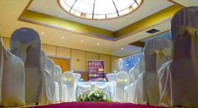 The Cross Square Hotel, Забронировать Отель Отели Графства Лондондерри 3 звезды, 3*