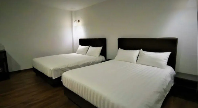 Yönetici dört kişilik oda Hotel Longhouse