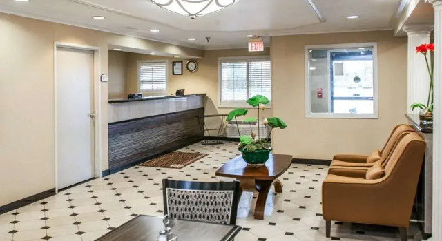 Comfort Inn, Book Hotel Indianapolis Indiana