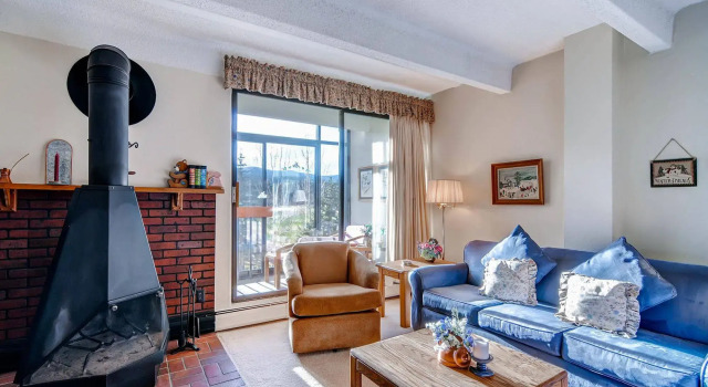 Wheeler at East Village by Copper Mountain Lodging, Забронировать Отель Отели Коппер-Маунтин с парковкой, Парковка