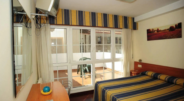 Hotel Hórreo by Bossh! Hotels, Забронировать Отель Отели Сантьяго-де-Компостелы с парковкой, рядом с Estatua de Afonso II, Парковка