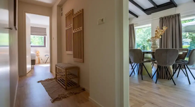 Коттедж Comfort Detached Bungalow, Perfect for Water Sports and Nature Enthusiasts
