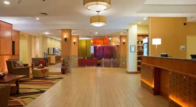 Holiday Inn Express Prattville South, Varaa Hotelli Prattville Alabama