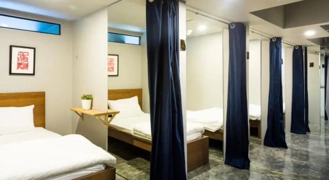 Кровать в общем номере Collection O The Spades Hostel