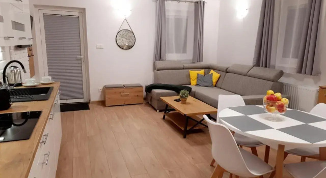 Willa Stara Chałpa, Boek Appartement Hotels in Klein-Polen met parkeren, Parkeren
