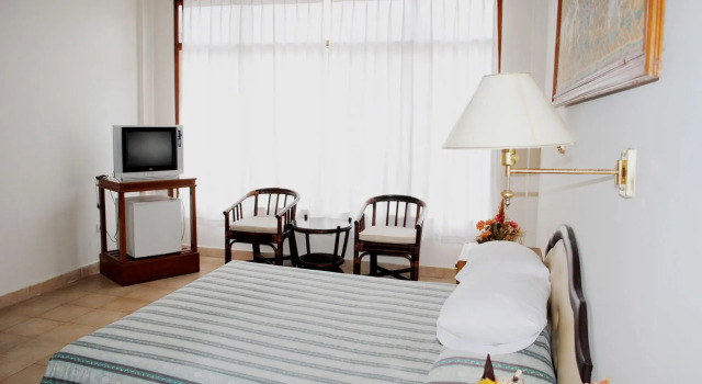 Warna Kedaton Hotel and Meeting