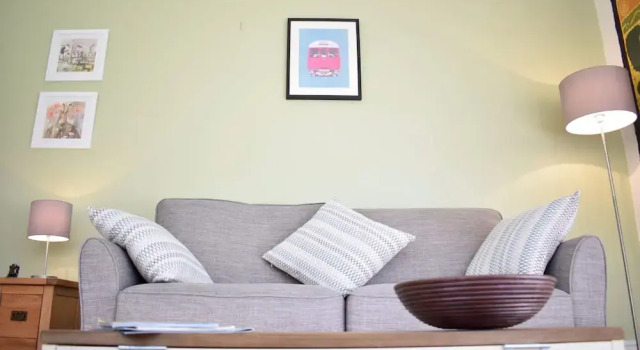 1 Bedroom Apartment near Park in South West London
