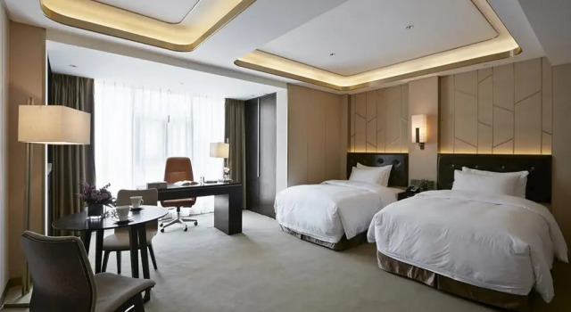 Imperial Dragon Bay Purejoy Hotel, Buchen Sie Hotel Qingxiu Nanning