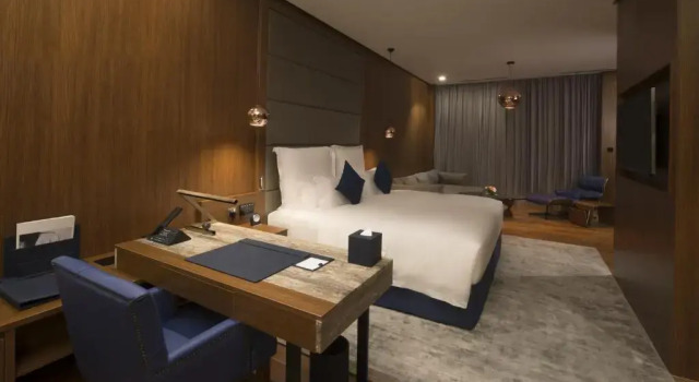 Двухместный номер Superior Wyndham Grand Manama