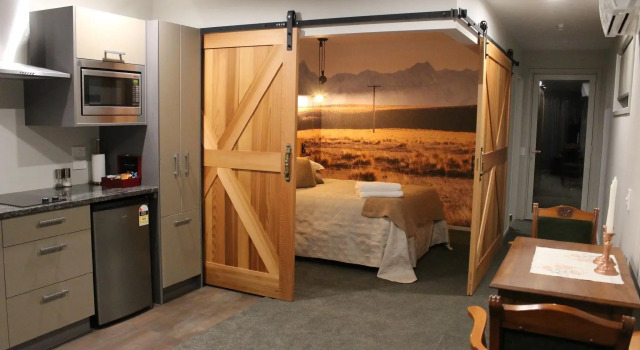 Люкс The Mackenzie Suites