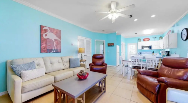 Sunkissed by Gold Star Vacation Rentals, Varaa Villa Huvilat kohteessa Alabama, Villa