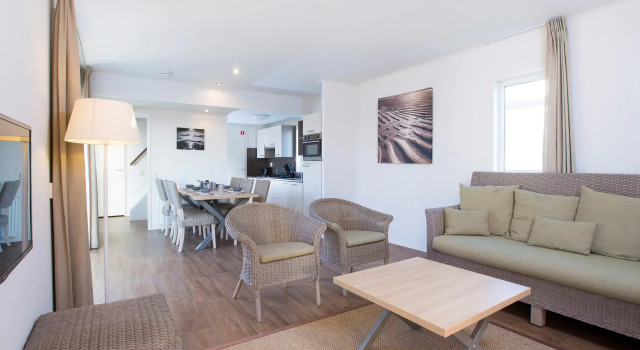 Modern Lodge With two Bathrooms, Near the Beach, Забронировать Отель Отели Норда 4 звезды, 4*