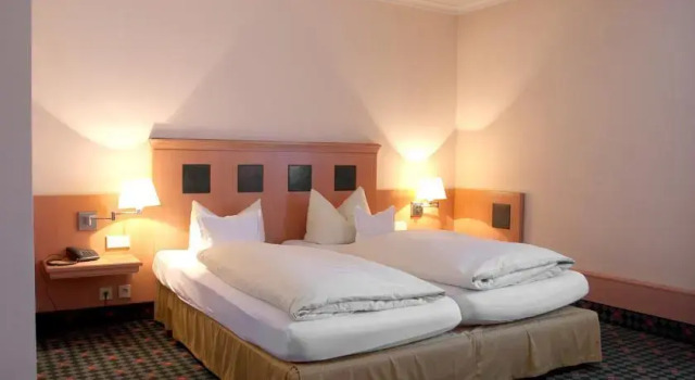 Zum Fuchswirt, Prenota Hotel Allershausen Alta Baviera