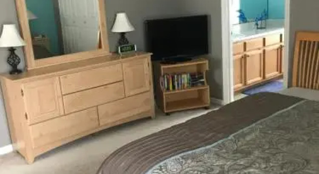 Florida Pines - Four Bedroom 1LR