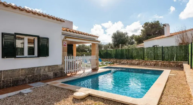 Villa Ses 5 Claus, Varaa Villa Mökit kohteessa Ciutadella, Mökki