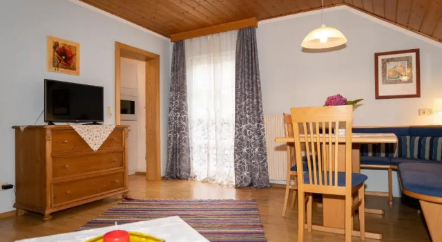 Haus Sonja, Rezerwuj Hotel Altaussee Ausseerland