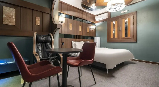 Suwon Rose Hotel, Забронировать Отель Сувон Кёнгидо, рядом с Hyowon Park