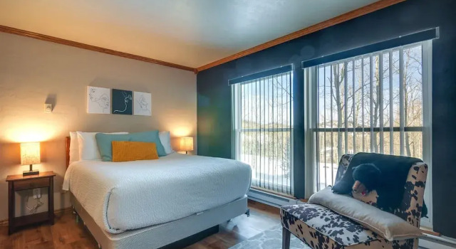 Cozy Brian Head Condo Near Hiking & Biking!, Rezerwuj Hotel Hotele w Iron County z parkingiem, Parking