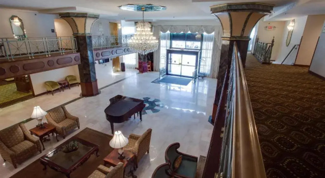 Drury Inn & Suites Convention Center, Prenota Hotel Hotel a Missouri con piscina, Piscina