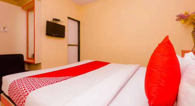 OYO 29794 A K Residency, Забронировать Отель Отели штата Махараштры с завтраком, Завтраки